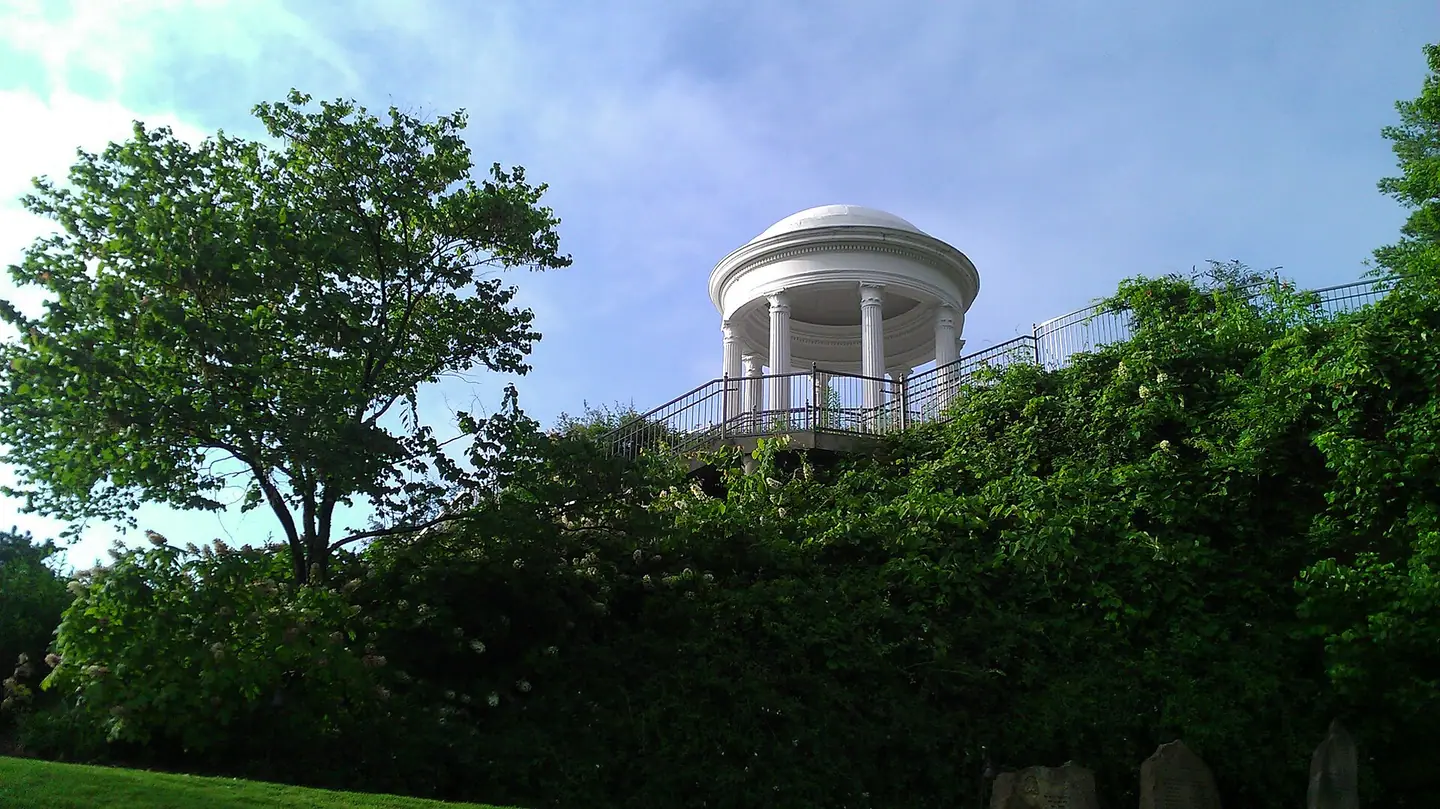 Sibyl Temple, a white domed, columned temple at the entrance to Vestavia Hills